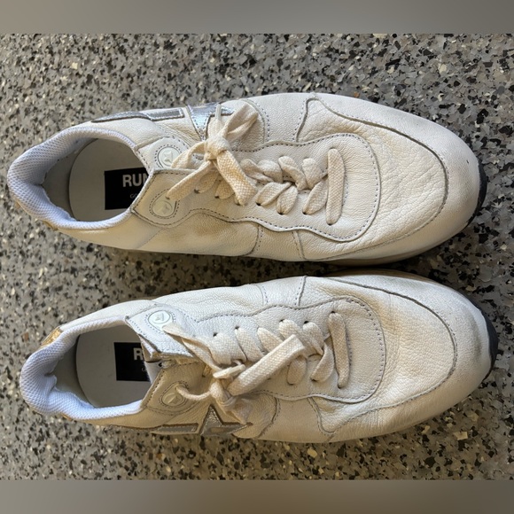 Golden Goose Cream Sneakers Brand New - Picture 2 of 5